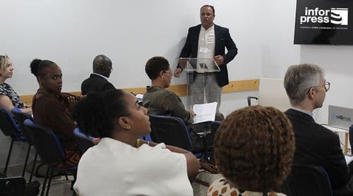 Coordenador de mestrado da US destaca papel das universidades na resposta às alterações climáticas e crises humanitárias