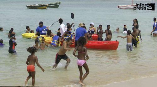 Boa Vista: Fundação Tartaruga abre 5.ª edição do Curso de Natação e reforça compromisso com o mar