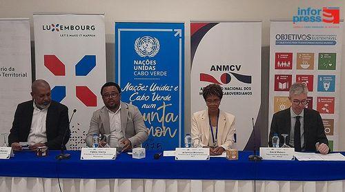 São Vicente: Presidente da ANMCV destaca formação das lideranças locais para gestão municipal eficiente 