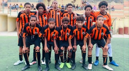 Futebol/Brava: Académica sagra-se campeã regional de sub-17 apesar de derrota na última jornada