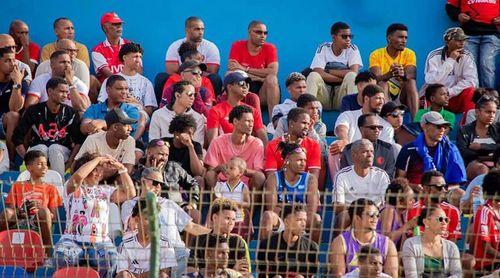 Futebol/Campeonato CV: Emoções ao rubro com Mindelense e Académica da Praia a jogar pela sobrevivência na prova  
