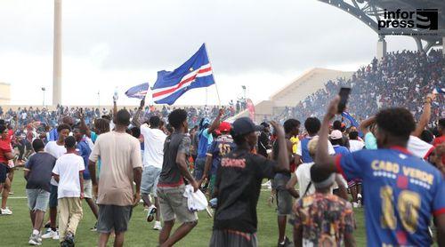 Futebol/Mundial’2026: Adeptos destacam “união nacional” e energia no Estádio Nacional após triunfo frente aos Camarões