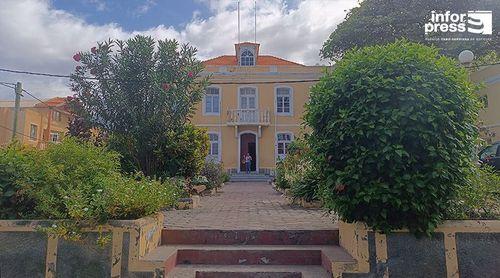 Autárquicas 2024/Paul: Contacto porta-a-porta continua a ser método de campanha no contacto com eleitores