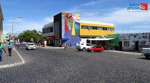 Autárquicas 2024/Porto Novo: Agenda marcada por comício, encontro com taxistas e contactos directos com os eleitores