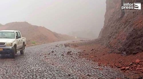 Porto Novo/Chuvas: Condutores dizem que estrada de Alto Mira coloca em risco a vida das pessoas