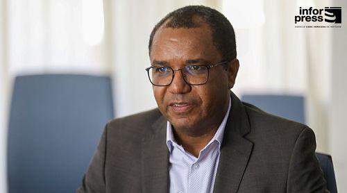 São Nicolau: Ministro da Educação visita a ilha para acompanhar arranque do ano lectivo 2025/2026