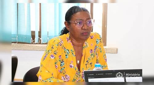 Médica Ana Paula Santos assume função de directora Nacional da Saúde