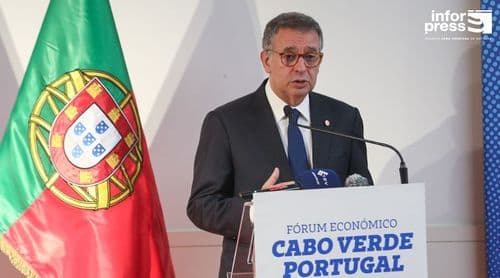 Presidente de Portugal propõe "discussão franca" sobre desafios da CPLP e ação conjunta nos oceanos