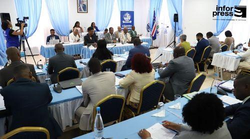 Praia: Assembleia Municipal aprova alteração para atribuir lotes a atletas da seleção de basquetebol