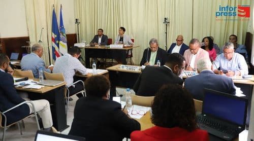 São Vicente: Assembleia Municipal discute e vota proposta do plano de actividades e orçamento para 2027