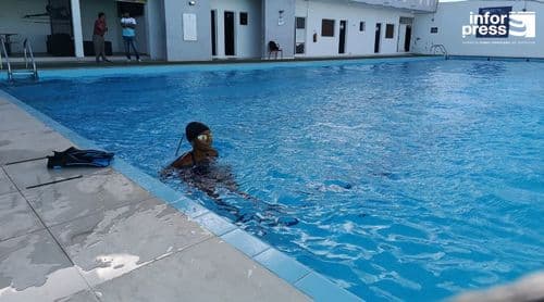 Ilha do Sal/Natação: Atleta salense Nísian Lima ruma à Argélia com foco em recordes pessoais no campeonato africano