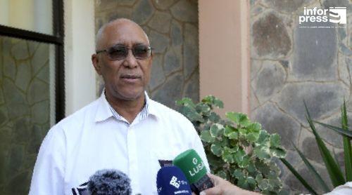 SG do MpD mostra-se preocupado com anúncio de Trump sobre deportação de ilegais