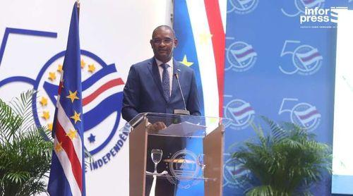 Independência/50 Anos: Austelino Correia concorda com discursos que inspiram jovens a continuarem a construir Cabo Verde de esperança