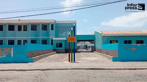 Boa Vista: Escola Secundária formaliza pedido de suspensão e reagendamento do Exame Nacional de Matemática do 12.º ano