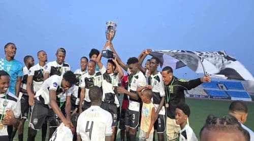 Futebol/Santiago Sul: Boavista da Praia conquista Supertaça ao vencer Desportivo por 1-0