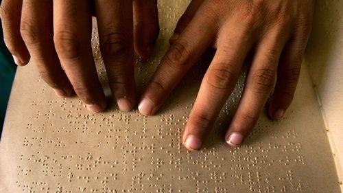 Adevic pede mais sensibilização e incentivo no uso do Braille e  considera que é fundamental para a inclusão social