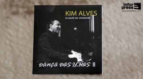 Kim Alves celebra 50 anos de carreira com lançamento do álbum “Dança das Ilhas II”