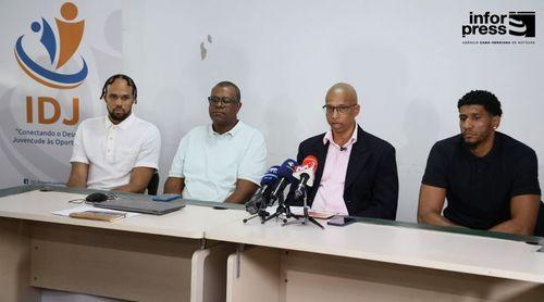 Comissão de gestão do basquetebol reconduz Mané Trovoada no cargo do seleccionador e solicita intervenção do Governo