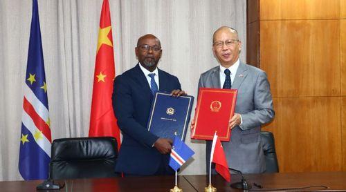 Cabo Verde e China reforçam cooperação económica e técnica com novos acordos