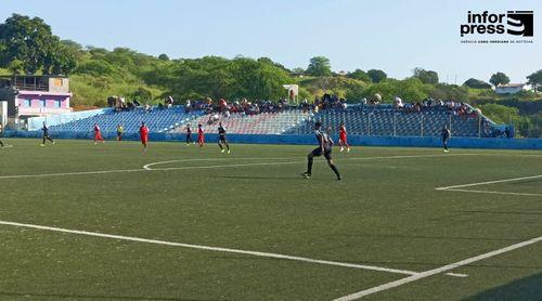 Futebol/Fogo: Botafogo e Desportivo de Cova Figueira abrem época com disputa da taça dos campeões