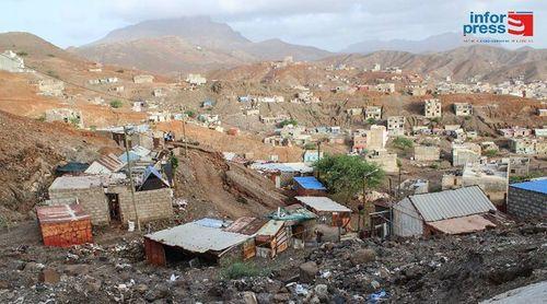 São Vicente/Chuvas: Câmara anuncia demolição de 36 casas de lata após tempestade Erin (c/áudio)