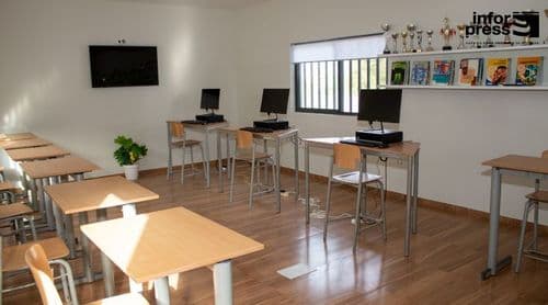 Porto Novo: Centros multiusos vão ser reconvertidos para servir melhor as comunidades - edil