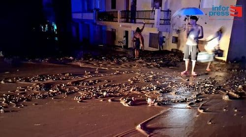   Fogo: Heavy, sudden rainfall triggers flash floods and disrupts traffic in the town centre