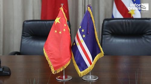 José Maria Neves felicita homólogo chinês pelo 50.º Aniversário de Relações Diplomáticas entre Cabo Verde e China