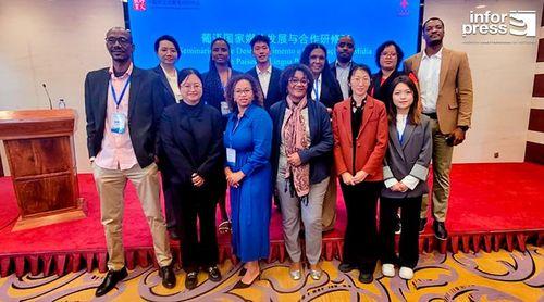 Crónica de Viagem: China uma lição de longevidade cultural lembra que por trás da superpotência tecnológica reside uma memória histórica inabalável