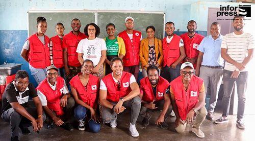 Porto Novo: Autarquia e Cruz Vermelha unem-se no apoio às comunidades vulneráveis no município