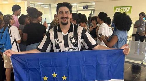 Mundial’2026: influenciador Daniel Braune chega a Cabo Verde para acompanhar selecção em momento histórico