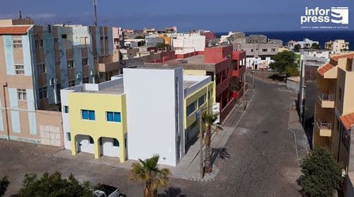 Porto Novo: Agrupamento Escolar promete uma escola de referência para Lombo Figueira