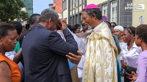 Dom Teodoro exorta fiéis a manterem a esperança e a fé perante as dificuldades na festa de Nossa Senhora da Graça