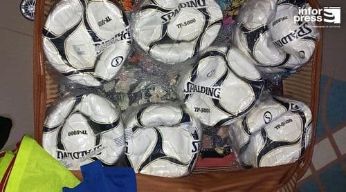 Porto Novo: Clubes de futebol recebem donativos dos emigrantes