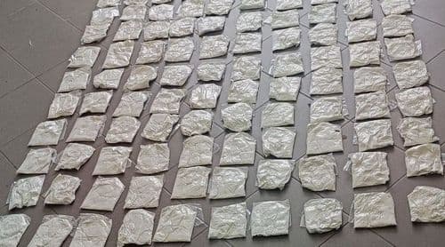 São Vicente: Mulher detida com 17 quilos de cocaína fica em prisão preventiva