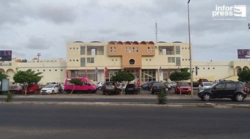 Futebol/Santiago Sul:  Luta pelo título ao rubro a apenas duas rondas para o término da prova