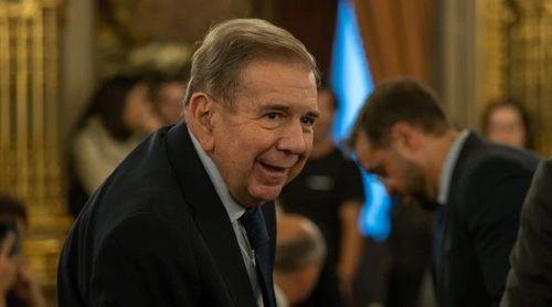 Estados Unidos qualificam Urrutia como “presidente legítimo” da Venezuela