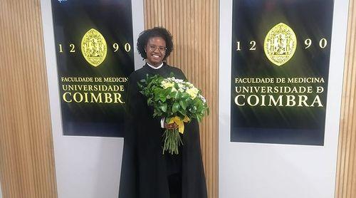 Portugal: Jovem cabo-verdiana obtém classificação máxima na tese de doutoramento na Universidade de Coimbra