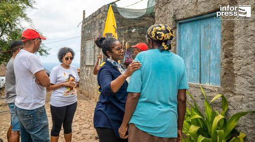 Autárquicas 2024/Porto Novo: Elisa Pinheiro promete comprar barco de pesca semi-industrial para apoiar pescadores