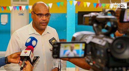 Governo reconhece carência de especialistas no país para atender crianças com necessidades especiais