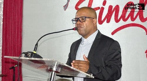 Porto Novo: Professor de ensino secundário Elísio Rocha assume cargo de delegado do Ministério da Educação
