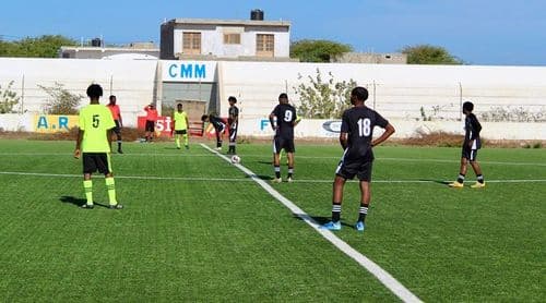 Maio: Escola Vitória é tetracampeã de futebol sub-17