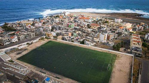 Futebol/Santo Antão Norte: Foguetões e Paulense procuram terceira vitória consecutiva no torneio de abertura