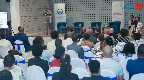 Ministro Eurico Monteiro destaca “diálogo estratégico” para emprego digno em Cabo Verde