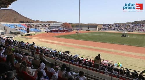   Praia: Milhares assistem à missa solene de entrada do novo Bispo de Santiago no Estádio Nacional