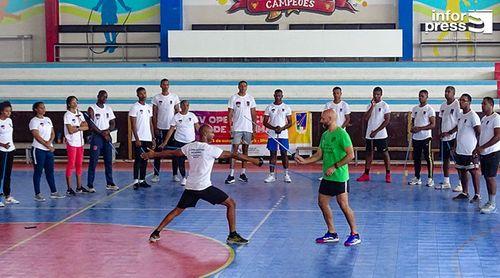 Sal/Esgrima: Cabo Verde aposta na qualificação técnica e massificação da modalidade