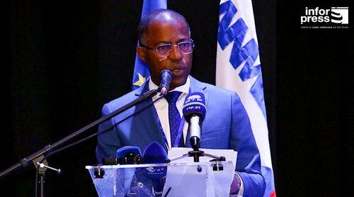 Francisco Carvalho acusa Estado de falhar com a unicidade das ilhas