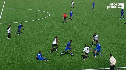 Futebol/ Santo Antão Norte: Foguetões - Rosariense e Santo Crucifixo - Solpontense são os jogos das meias-finais da taça 
