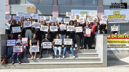 Sindicato ameaça retomar greve perante “desvalorização salarial” no novo PCFR