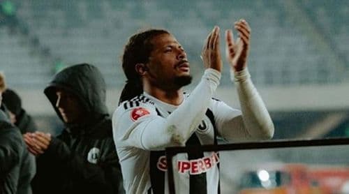 FCF condena actos racistas sofridos pelo internacional Hildeberto Pereira